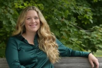 Kate Hewlett